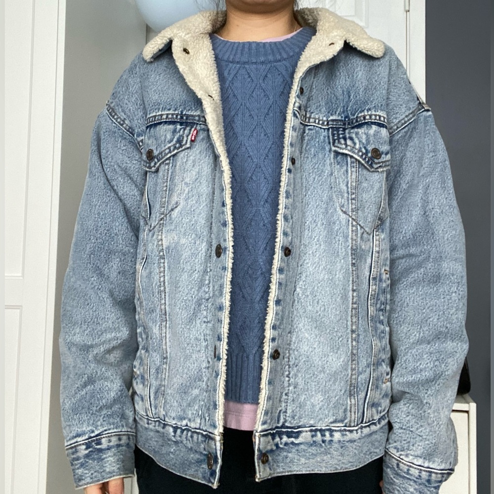 Levi’s Classic Denim Jacket - Picture 3 of 4